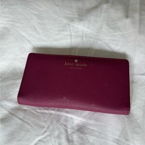 Kate Spade Purple Wallet Sleek Design Leather